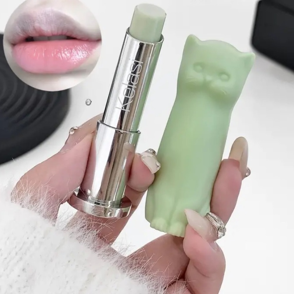 Light Green Cat Shaped Flavor Novelty Lip Gloss Lip Balm Lipstick Unflavored